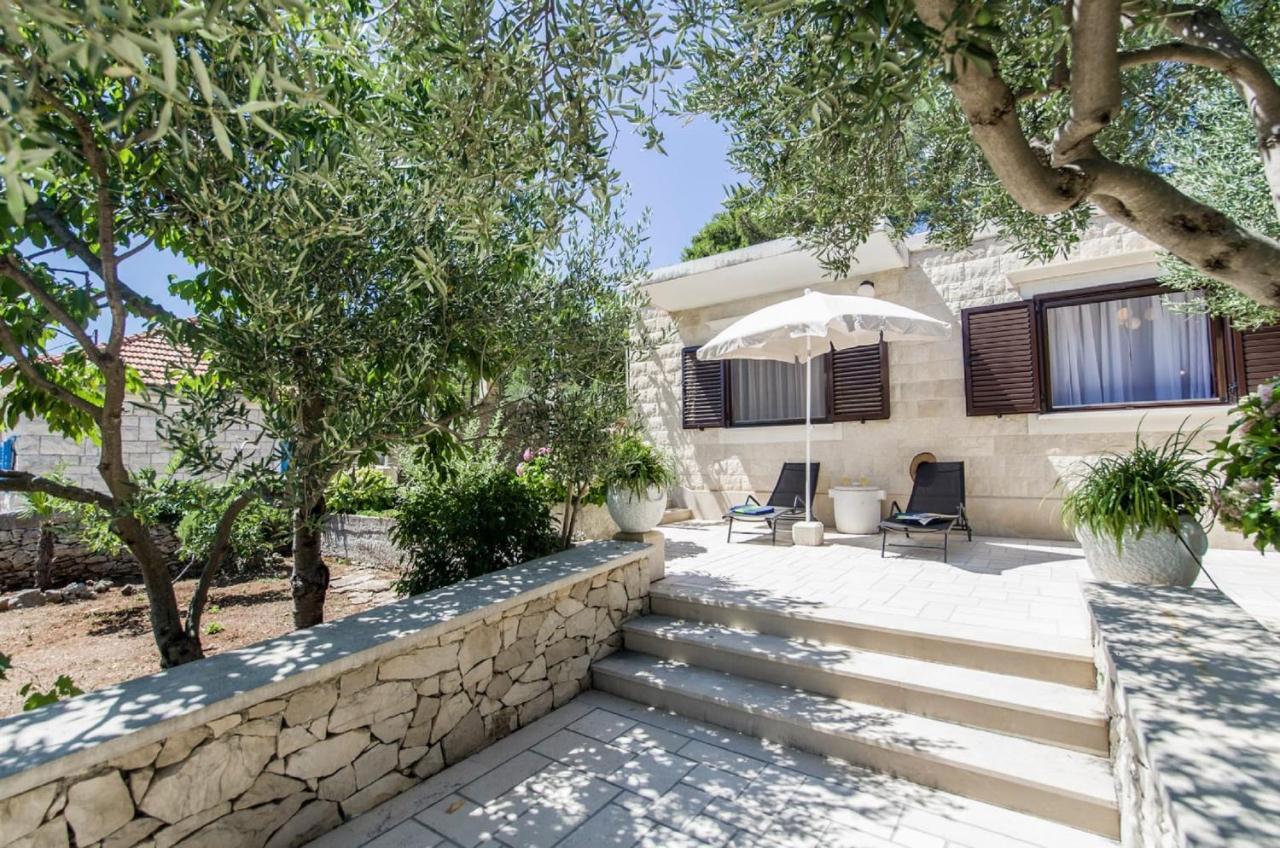 Holiday Home Villa Spilla Selca  Exterior photo
